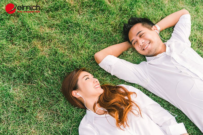 Hình 5: Nữ Giáp Thìn và nam Nhâm Ngọ là cặp vợ chồng hợp nhau về mọi mặt Hình 5: Nữ Giáp Thìn và nam Nhâm Ngọ là cặp vợ chồng hợp nhau về mọi mặt